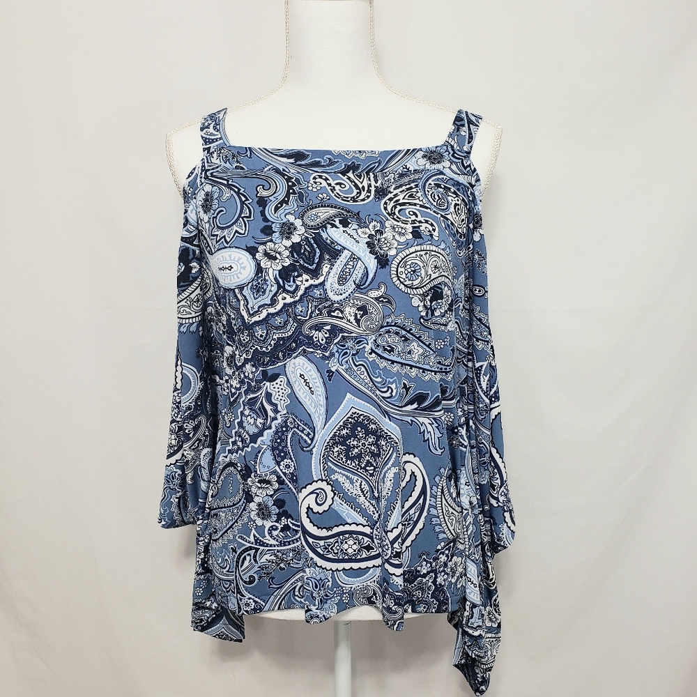 ECI Blue & Black Paisley Batwing Top Sz S - Picture 3 of 8